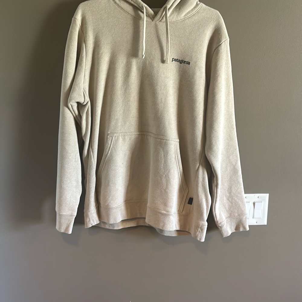 Patagonia Cream Hooded Sweatshirt with Quarter-Zip
